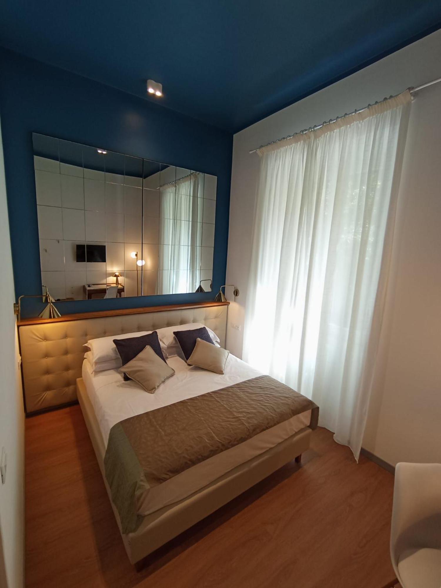 Trevi Monti House Hotel Rome Luaran gambar
