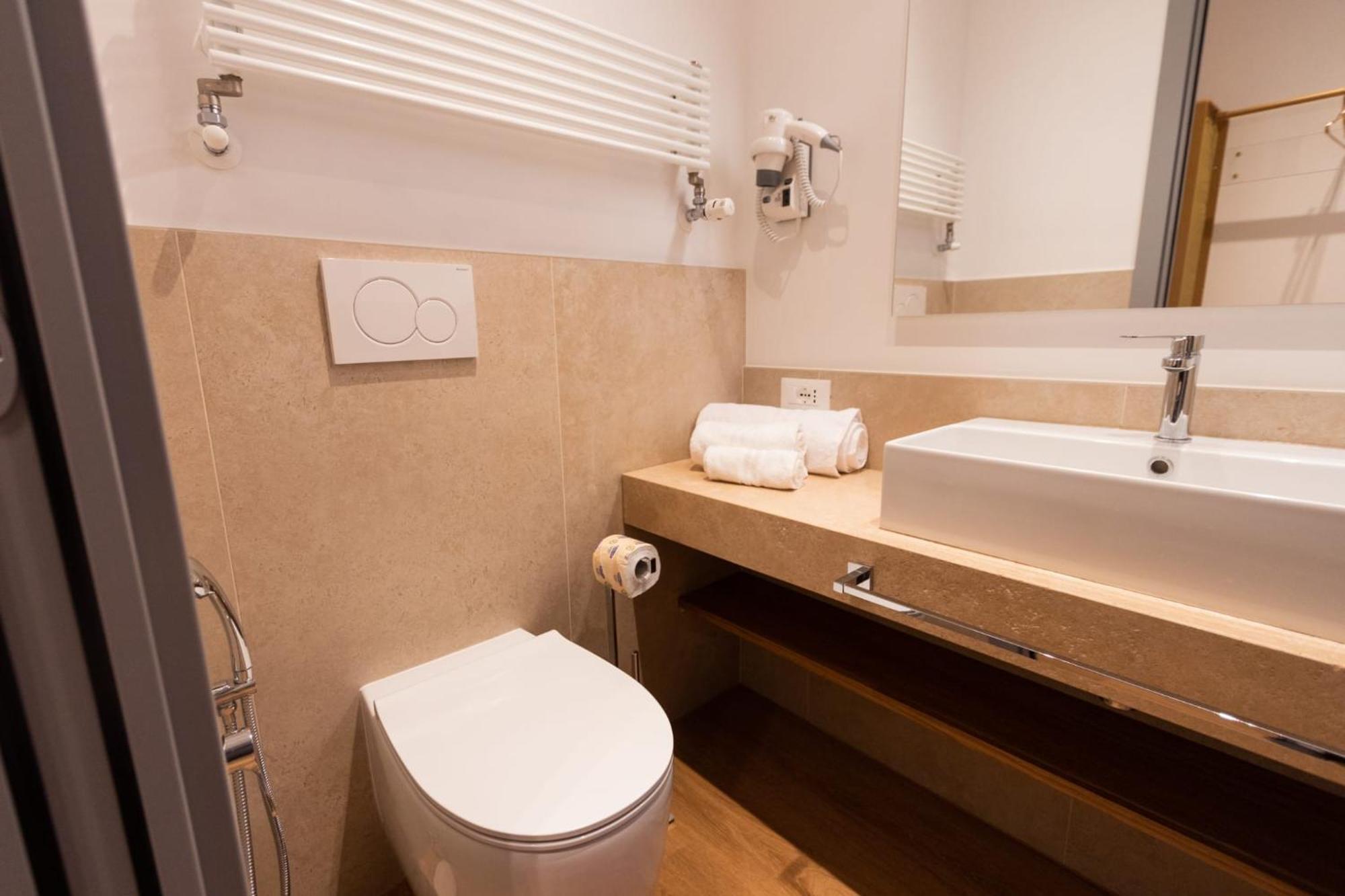 Trevi Monti House Hotel Rome Luaran gambar